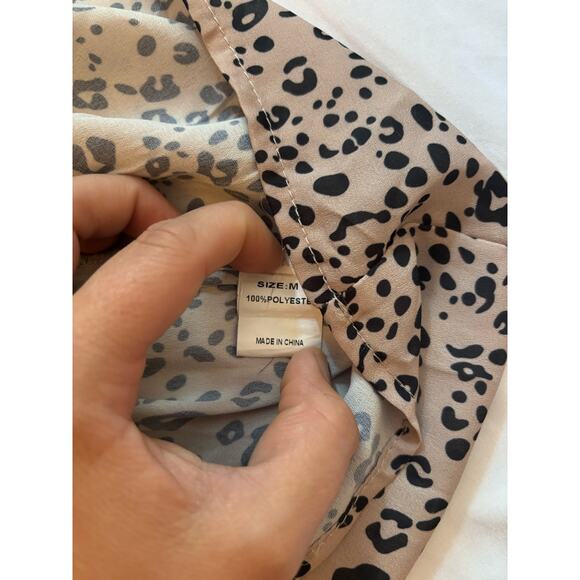 SHEIN Leopard Cheetah Print Brown Black Short Sleeve Top Button-Up Peplum Mediun - Picture 8 of 8